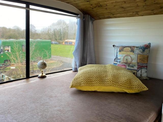 Stonehenge Campsite & Glamping Hotell Berwick St James Exteriör bild